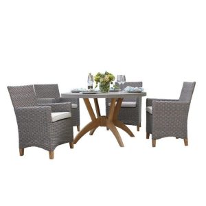 Carter Round 4 Person 52 Long Dining Set with Cushions